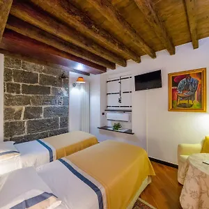 San Lorenzo 2*, Genova Italia